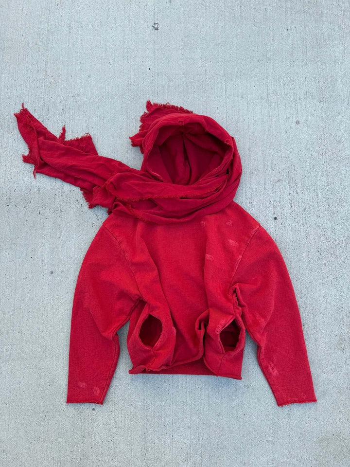 Unisex nan Kapuzenpullover im Gebrauchsspurenstil mit angeschlossenem Schlauchschal und ausgefransten Öffnungen Echo Archiv