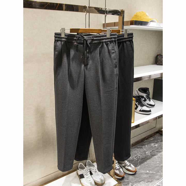 Herren Elegante Jogginghose im Tapered Schnitt mit Bundfalten und Kordelzug Echoarchiv