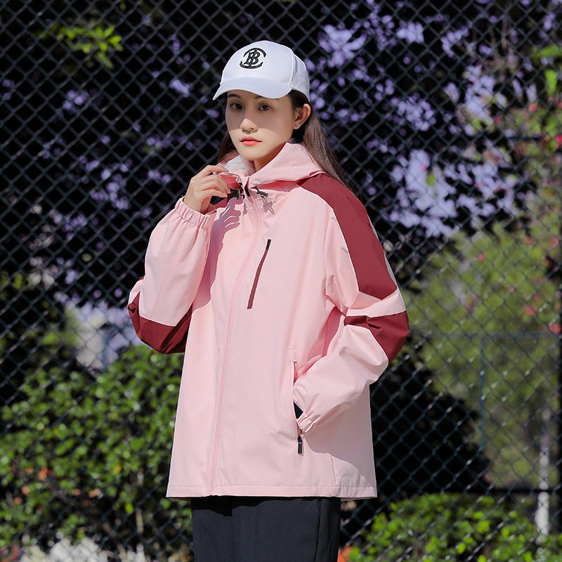 Herren Sportliche Softshell-Outdoorjacke mit Kapuze, Colorblock-Ärmel und wasserabweisender Membran Echoarchiv