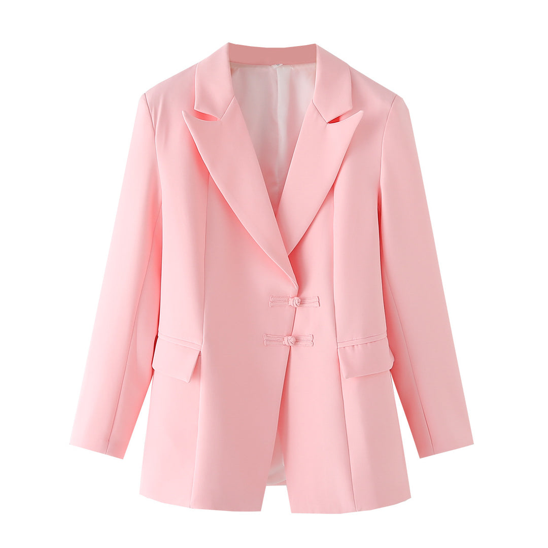Damen eleganter Langblazer mit dekorativen Knotenverschlüssen und Pattentaschen – Valéne