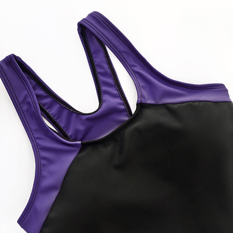 Damen Sportlicher Einteiler-Badeanzug mit attraktiven Farbdetails Echo Archiv