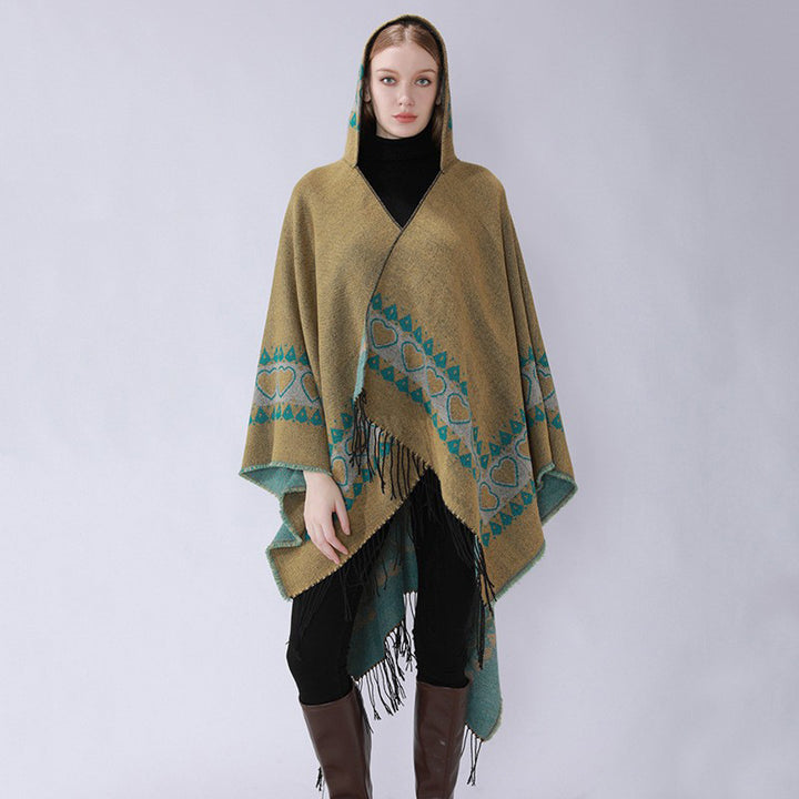 Damen Kapuzen-Capeponcho aus Wollmix mit Herz-Jacquard und Fransensaum – Célinea