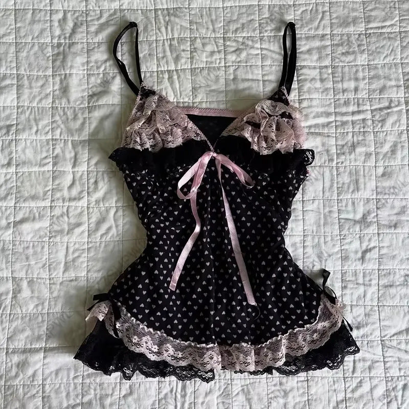 Damen verführerisches Schlafkleid mit Spitzenbesatz und Rüschendetails Echo Archiv