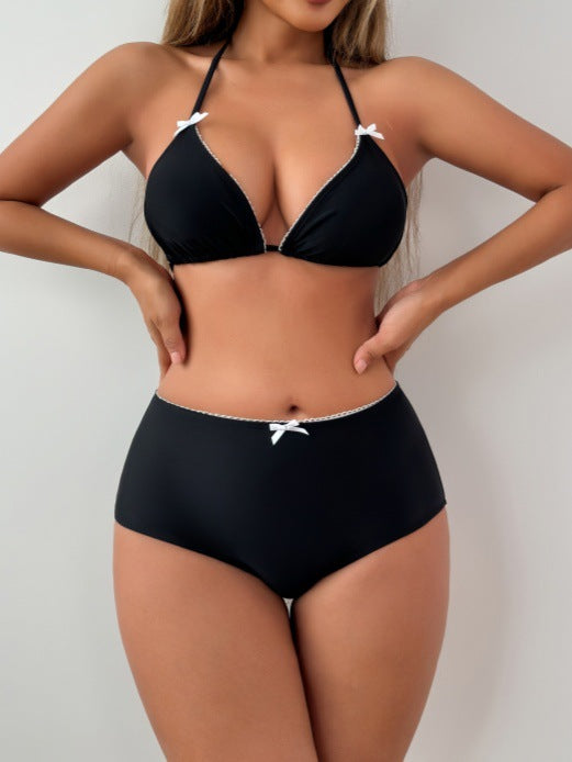 Damen Hochgeschnittener Bikini mit feinen Details Echo Archiv
