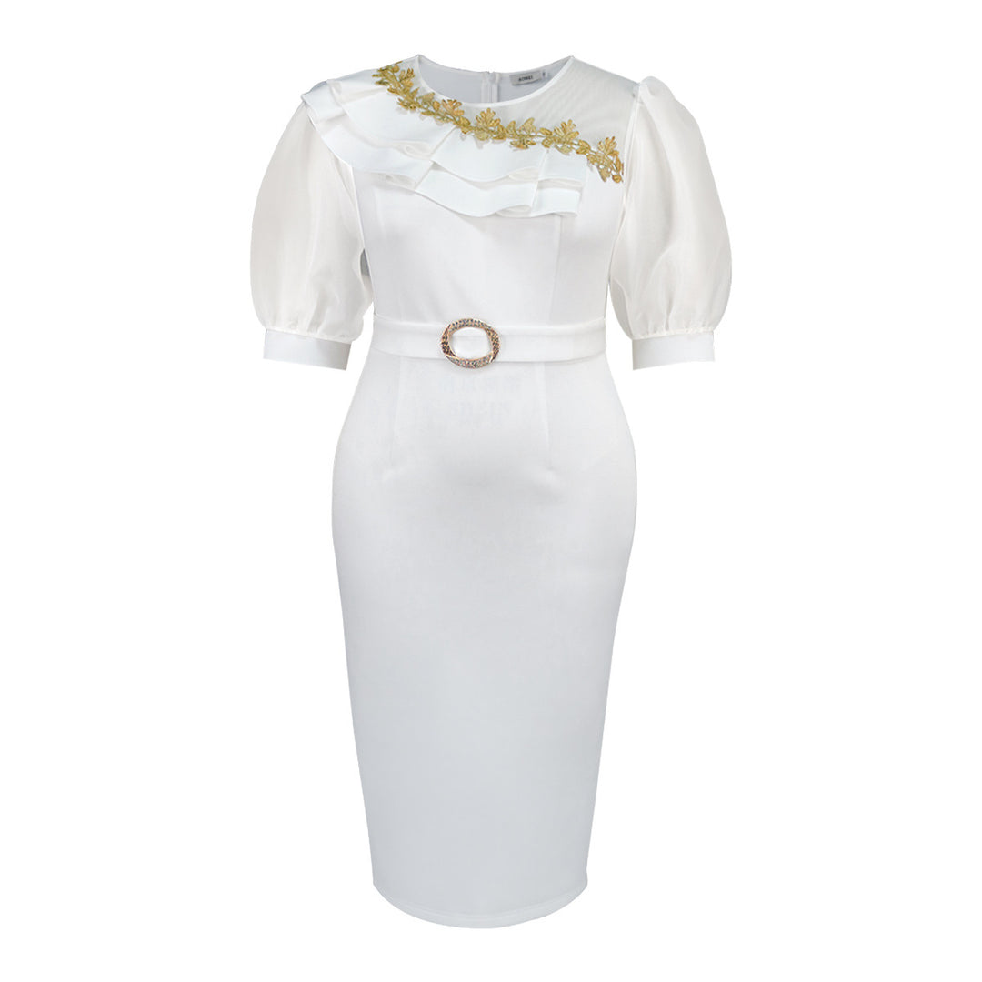 Damen figurbetontes Kleid mit asymmetrischen Rüschendetails Echo Archiv