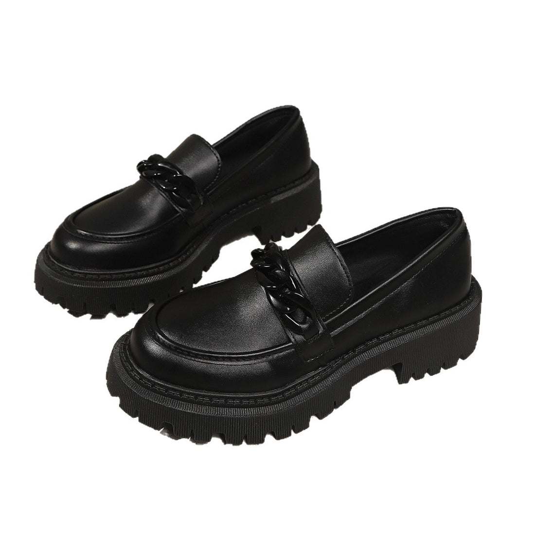 Damen Klobige Lack‑Loafer mit grober Profilsohle und Kettenverzierung Echo Archiv