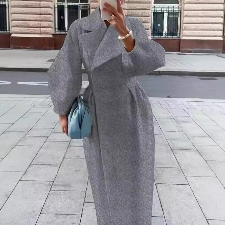 Damen nan taillierter Doppelreihiger Trenchcoat mit weitem Ärmel und hohem Beinschlitz Echo Archiv