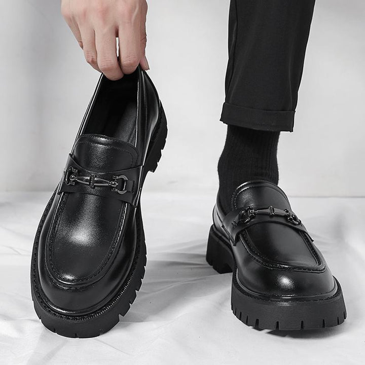 Herren Modische Loafers mit robustem Sohlenprofil und edler Schnallenverzierung Echoarchiv