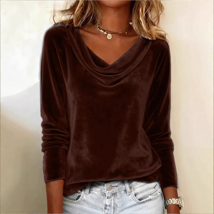 Damen Samt-Longsleeve mit Wasserfallkragen und legerem Schnitt Echoarchiv