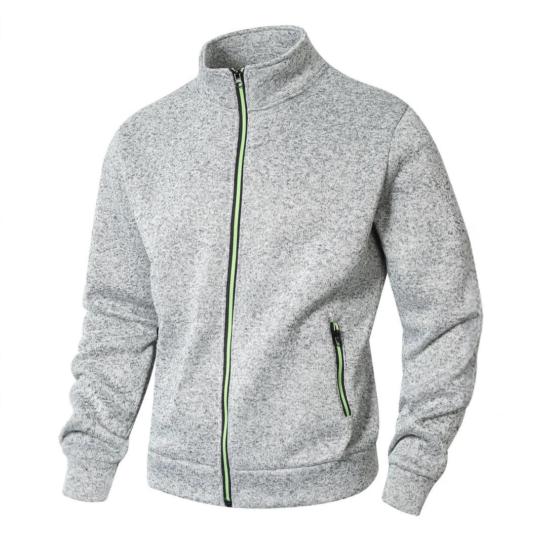 Herren sportliche Fleecejacke mit hohem Kragen und Reißverschlüssen Echoarchiv