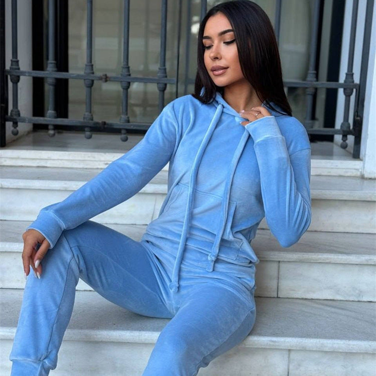 Damen weiches Velours-Lounge-Set mit Kapuzenpullover und tapered Jogginghose – Avérine