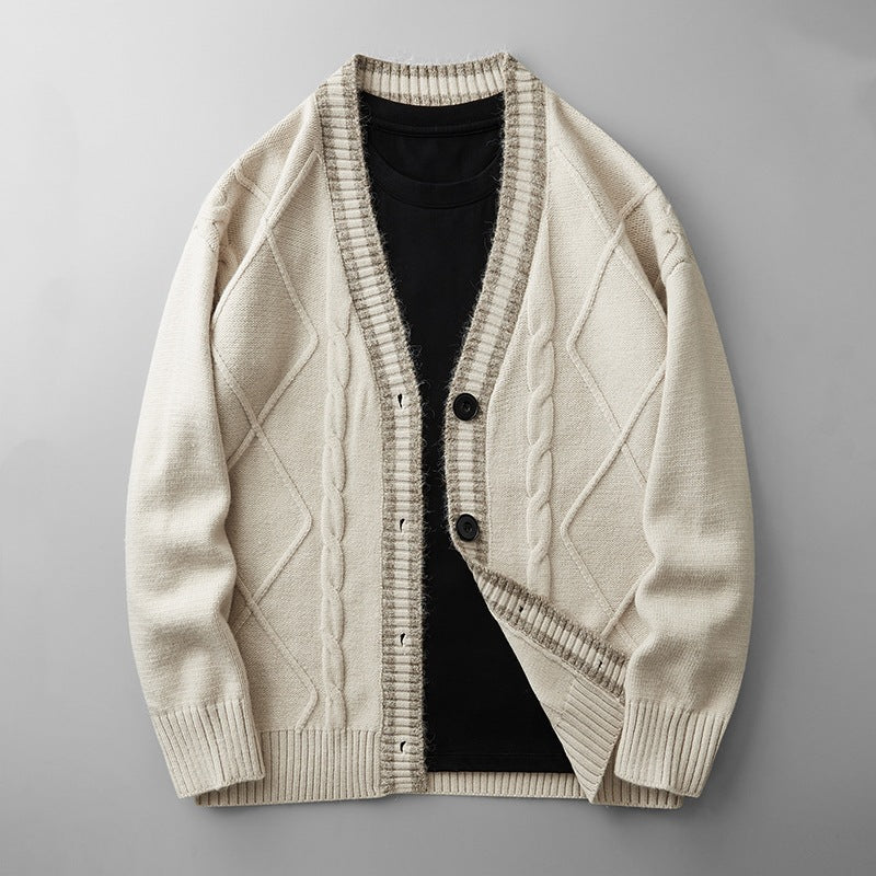 Herren Strickcardigan mit Zopfmuster, V-Ausschnitt und Kontrastkante Echoarchiv