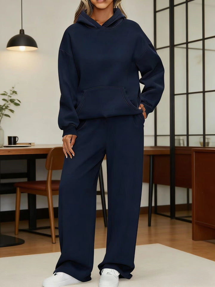 Damen nan kuscheliges Oversize Hoodie und weite Jogginghose Set Echo Archiv