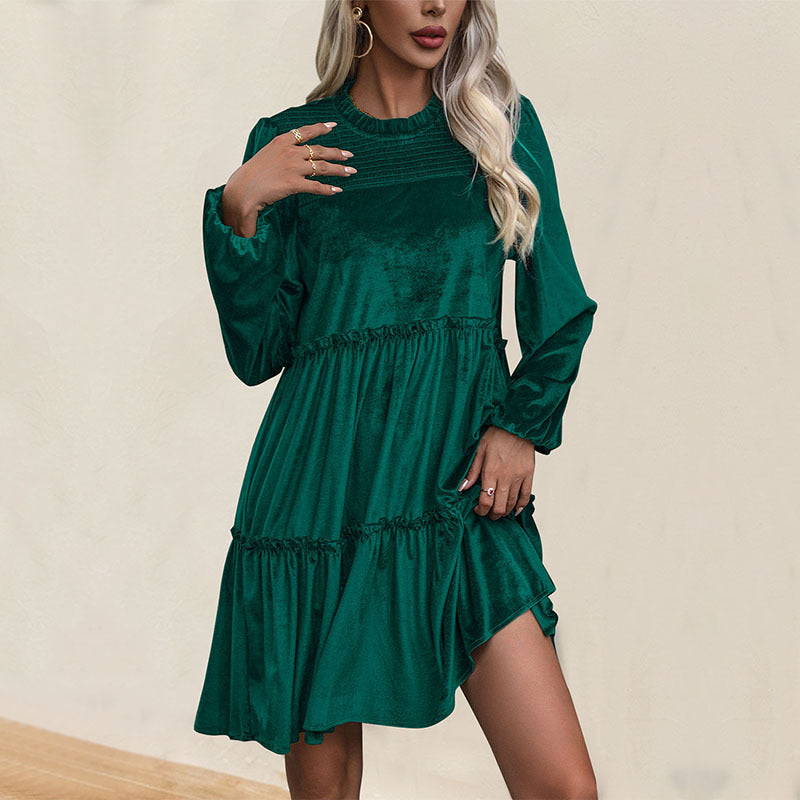Damen Samtkleid mit Stufenrock, Raffung und Stehkragen Echoarchiv