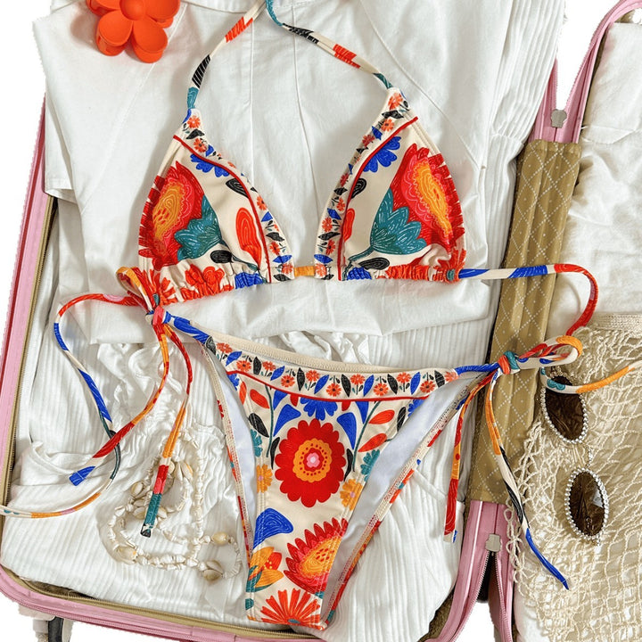 Damen Triangel-Bikini mit floralen Mustern und hochwertigen Bindebändern Echo Archiv