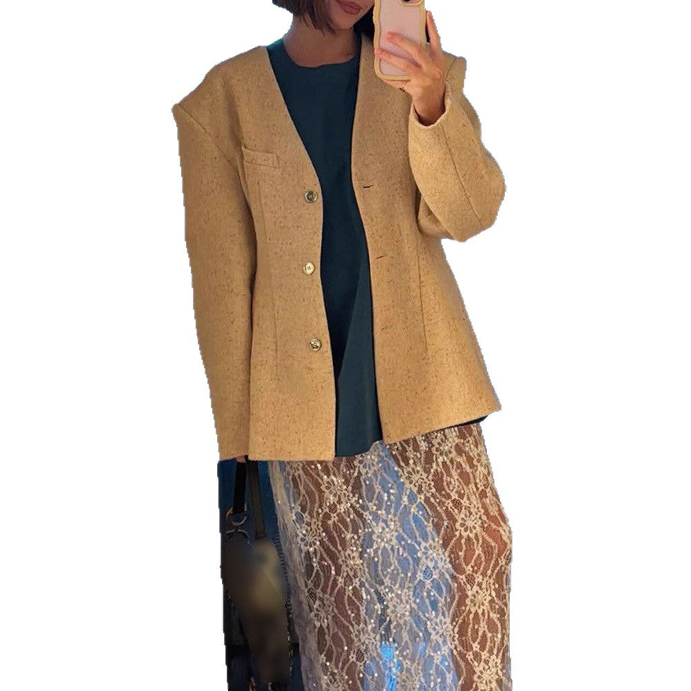 Damen Taillierter strukturierter Blazer mit V‑Ausschnitt und betonter Schulterpartie Echoarchiv