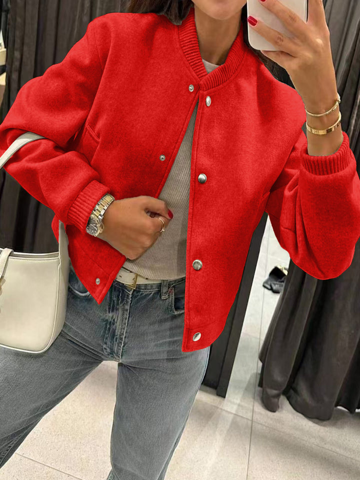 Damen Kurzjacke im Bomberstil aus Teddyfleece mit Rippbündchen – Avenza