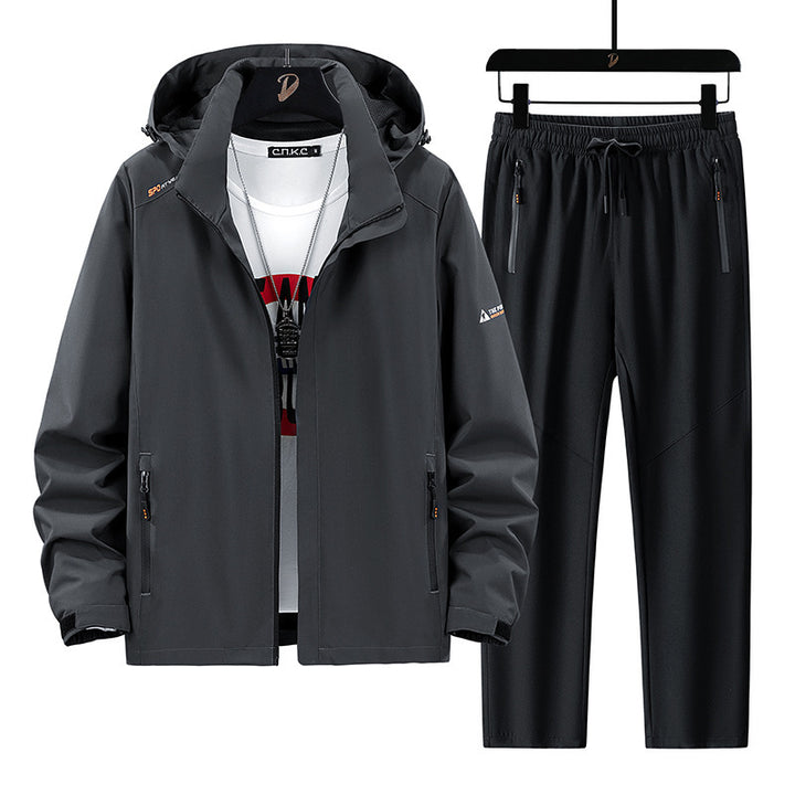 Herren Tragbare Outdoor-Jacke mit sportlichen Jogginghosen Echo Archiv