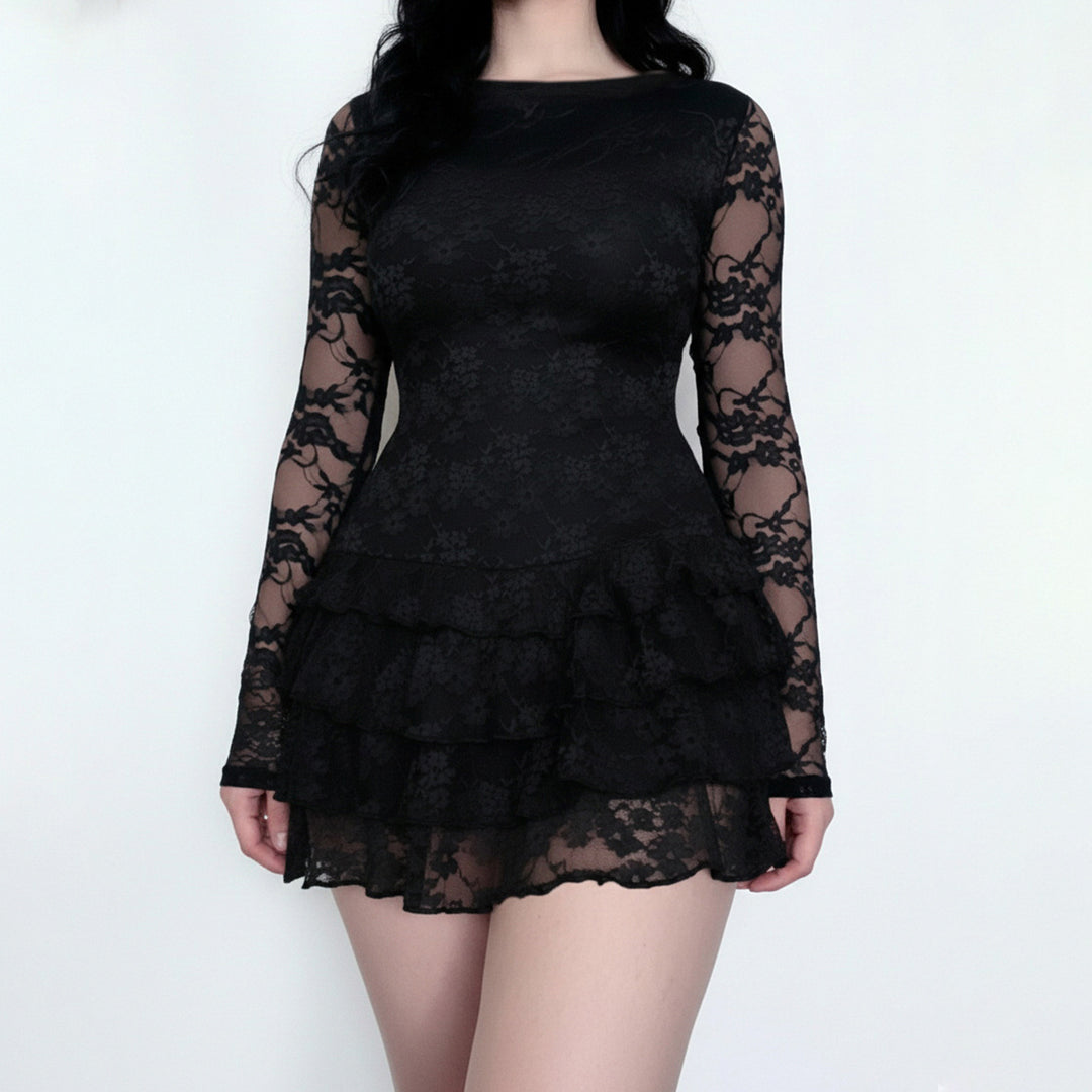 Damen Spitzenkleid mit voluminösen Rüschendetails und langem Arm Echo Archiv