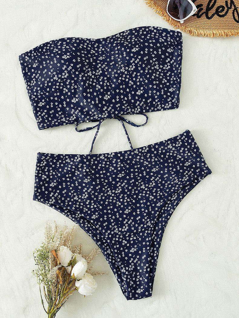 Damen Bandeau-Bikini-Set mit hohem Schnitt und elegantem Wickeldetail Echo Archiv