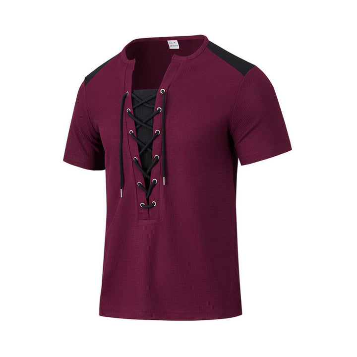 Herren Kurzarm-Henley-T-Shirt mit dekorativen Schnürdetails und atmungsaktiver Struktur Echoarchiv
