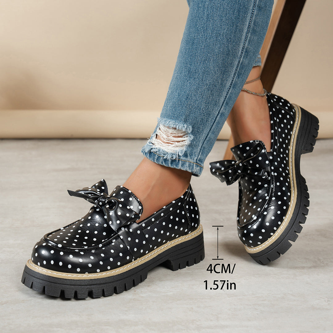 Damen lässige Loafer mit Pünktchenmuster und Zierschleife auf profilierter Plateau-Sohle – Lioré