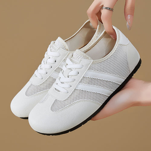 Damen nan retro-sportlicher Low-Top Sneaker mit atmungsaktivem Mesh, Veloursüberzügen und rutschfester Gummilaufsohle Echo Archiv