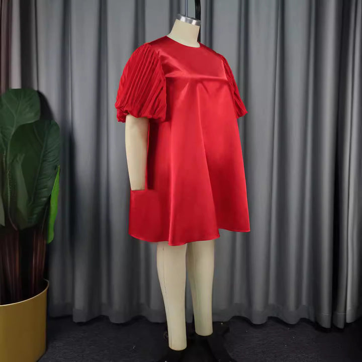 Damen exklusives Satin Kleid mit elegantem Rüschensaum Echo Archiv