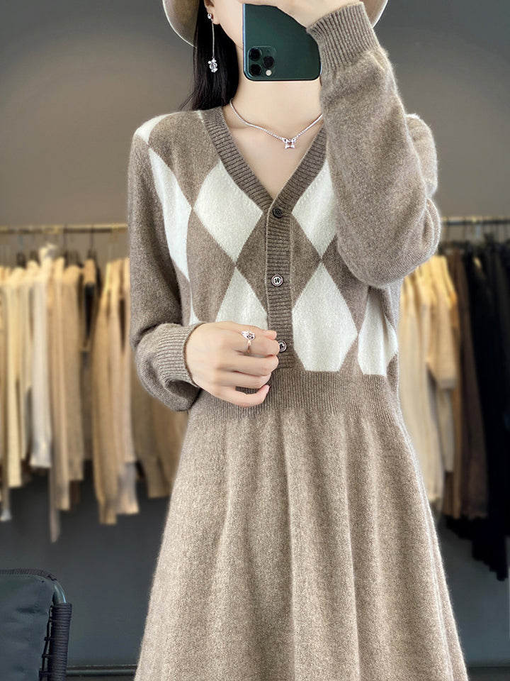 Damen Strick-Set mit V-Cardigan Rautenmuster und tailliertem Midirock Echoarchiv
