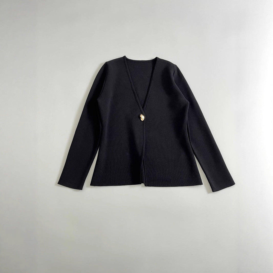 Damen Feiner V‑Ausschnitt-Cardigan mit Schmuckknopf und kastiger Silhouette Echo Archiv