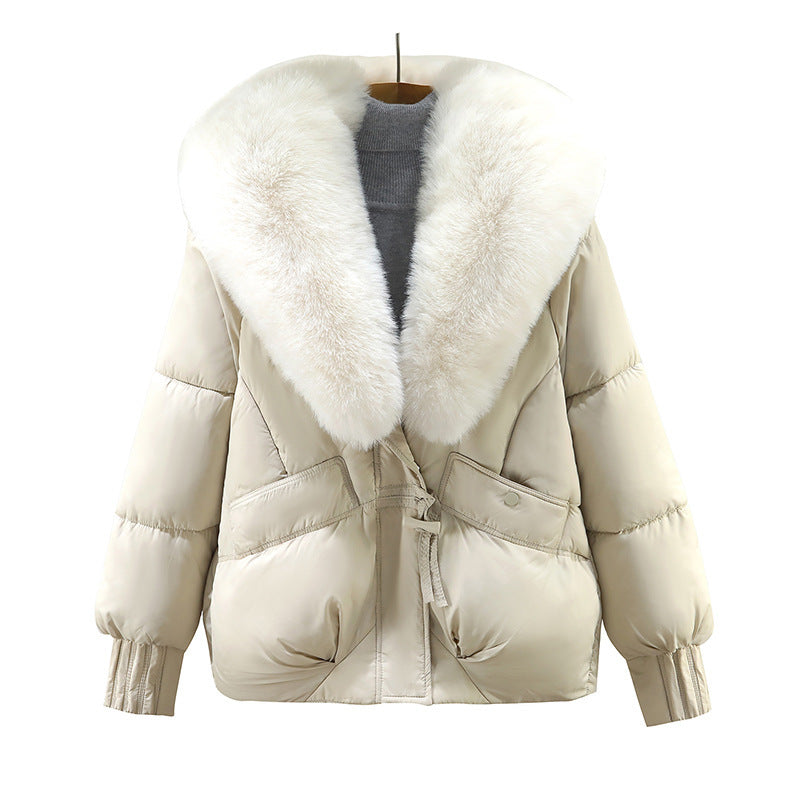 Damen Kurzsteppjacke im Boxy‑Cut mit extra breitem Schalkragen aus Kunstfell und Rippbündchen Echo Archiv