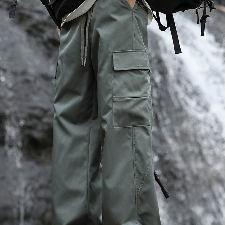 Herren Oversized Outdoor‑Cargohose mit Zugbund, großen Klapp‑ und Utility‑Taschen Echoarchiv