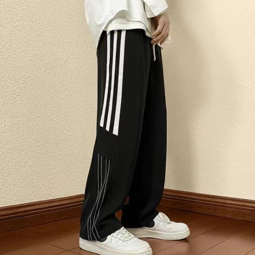 Herren Sportliche Freizeithose mit modernen Seitendetails Echoarchiv