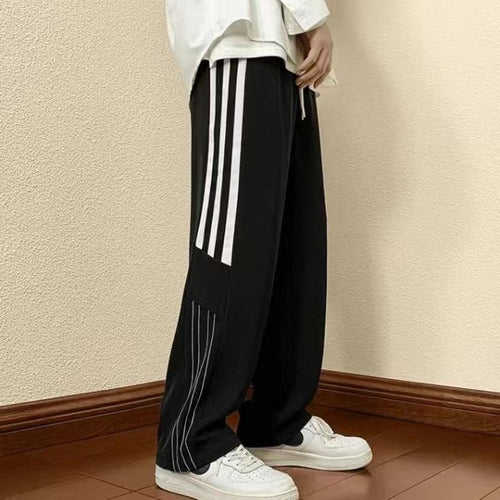 Herren Sportliche Freizeithose mit modernen Seitendetails Echoarchiv