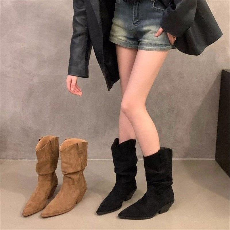 Damen Slouchy Western‑Stiefeletten mit spitzer Zehenform und sculpted Blockabsatz Echo Archiv