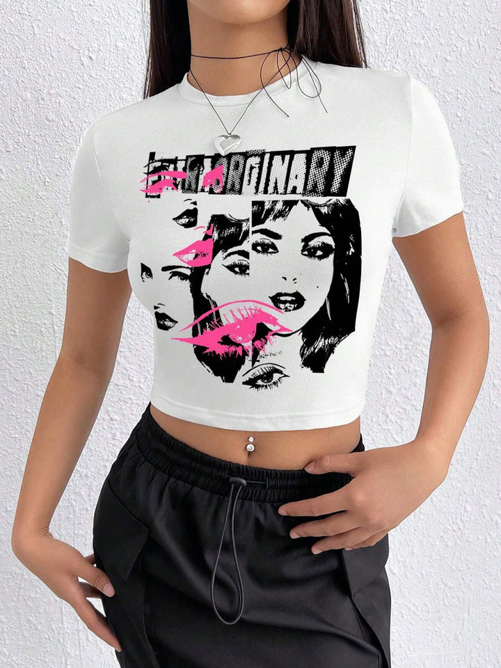 Damen Crop-T-Shirt mit inspirierendem Aufdruck und figurbetontem Schnitt Echo Archiv