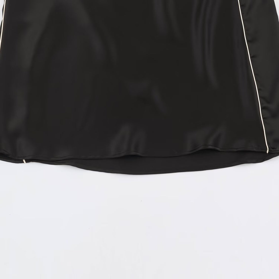 Damen Satin-Midirock mit seitlichem Paspelband und A-Linien-Schnitt Echoarchiv