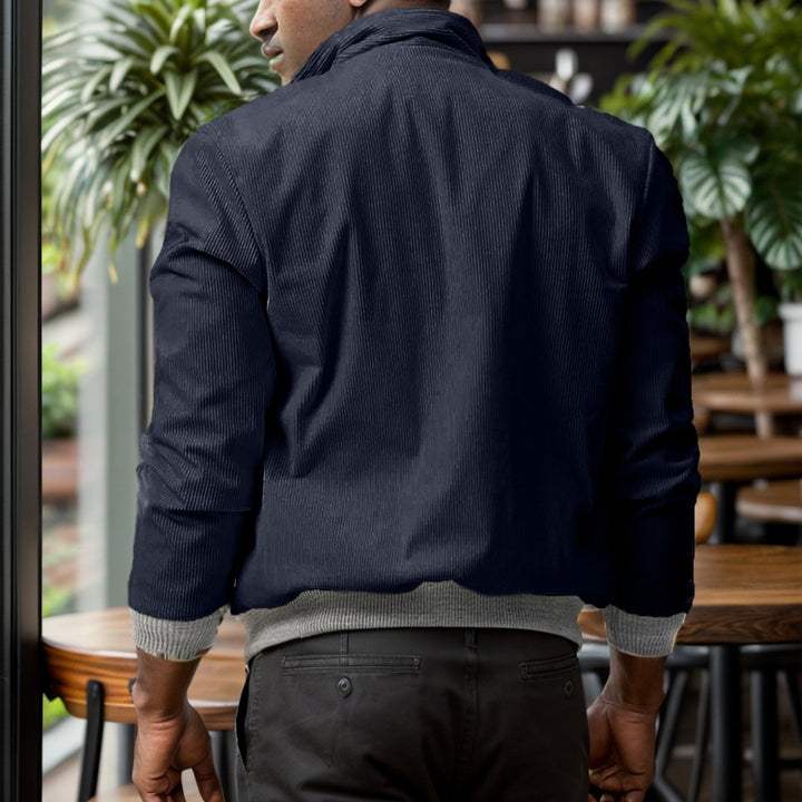 Herren sportliche Cordjacke mit praktischen Taschen und modernem Design Echoarchiv