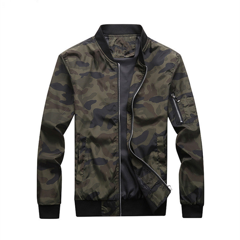 Herren Urbanes Camouflage‑Bomberblouson mit winddichter Nylon‑Schale und Ärmeltasche Echo Archiv