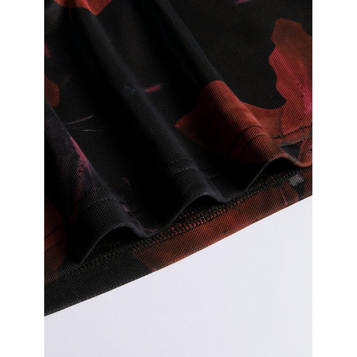 Damen Minikleid mit floralen Akzenten und verführerischem Schnitt Echo Archiv