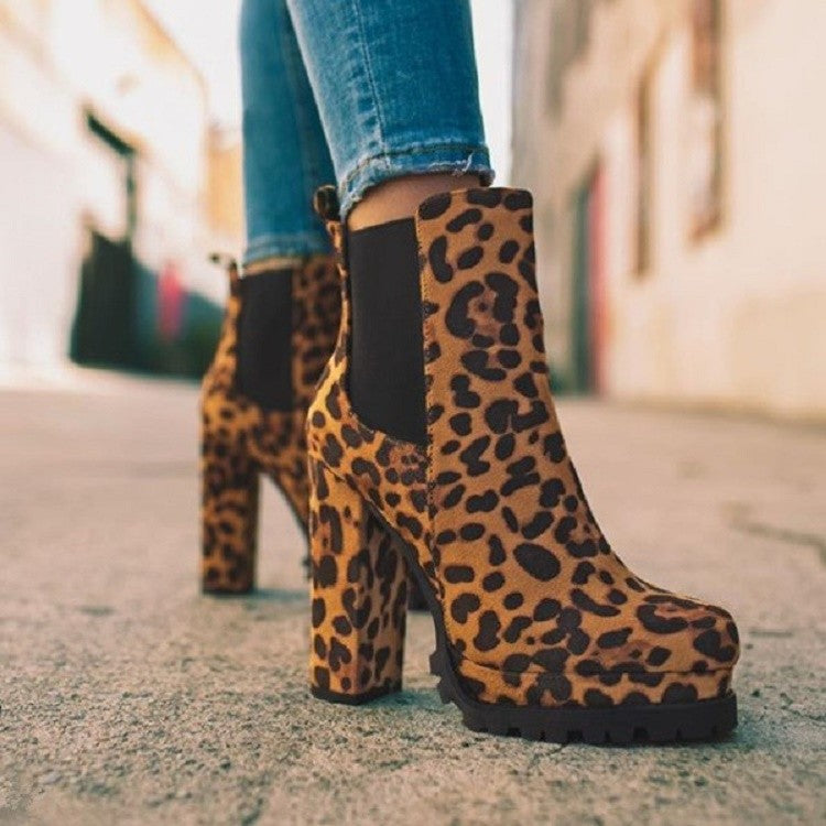 Damen nan Chelsea-Ankleboots mit Plateau, robustem Traktorprofil und Wildlederoptik Echo Archiv