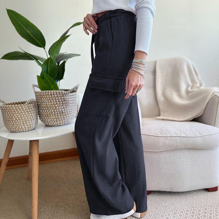 Damen Weite High-Waist-Hose mit Stoffgürtel und Cargo-Taschen Echoarchiv