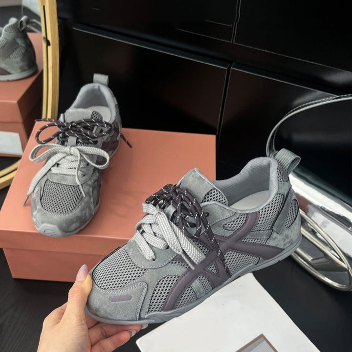 Damen Sportliche Sneaker mit atmungsaktiven Mesh-Einsätzen und stabiler Sohle Echo Archiv
