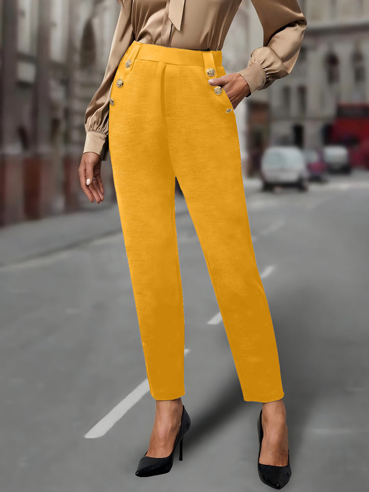 Damen Hochtaillierte Bundfaltenhose mit Zierknöpfen und schmalem Knöchelschnitt – Avérine