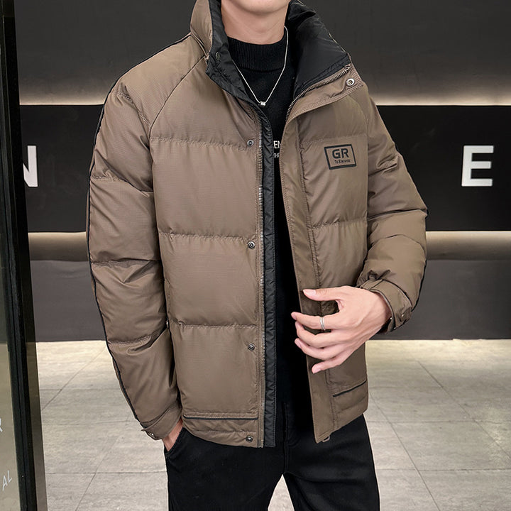 Herren Wattierte Steppjacke mit hohem Kragen, Druckknopfblende & kontrastierendem Seitenstreifen Echoarchiv