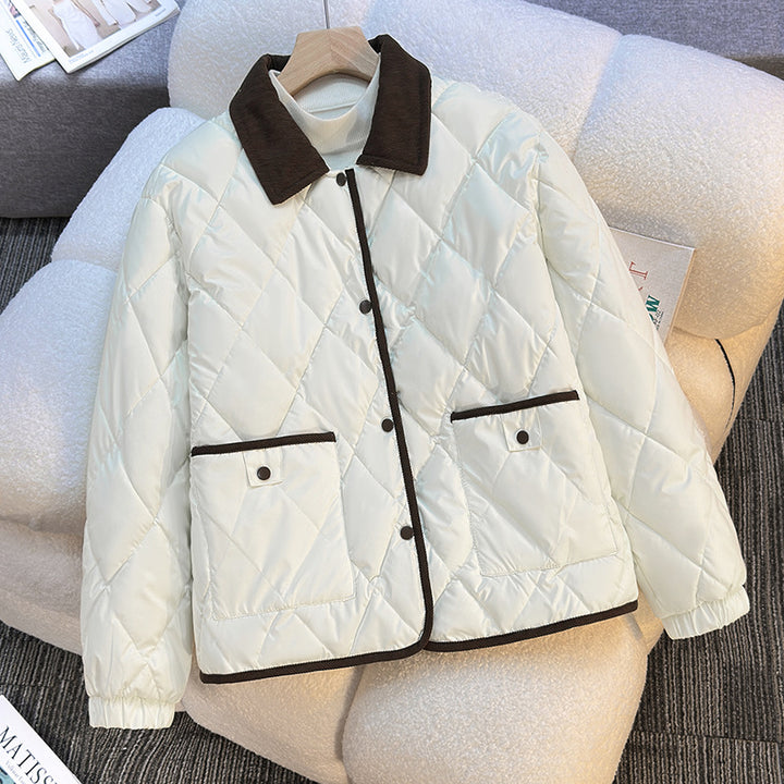 Damen Kurz geschnittene gesteppte Jacke mit Diamantsteppung, Cordkragen und Pattentaschen Echo Archiv