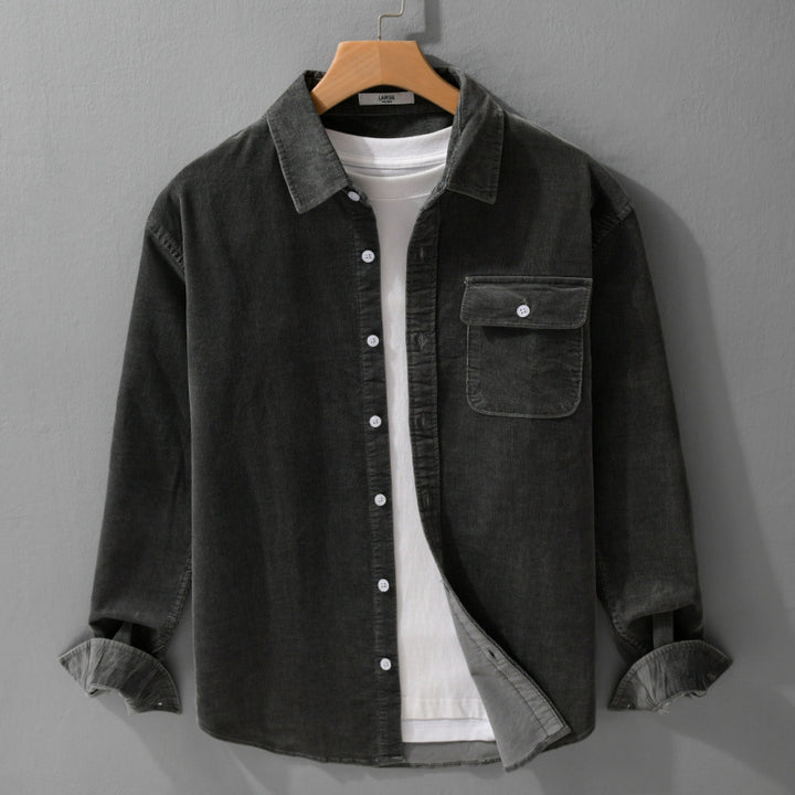 Herren Cordshirt im Overshirt‑Stil mit Brustpatte und entspannter Passform Echoarchiv