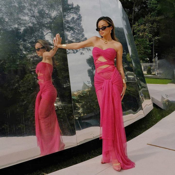 Damen Elegantes trägerloses Maxikleid mit raffinierten Drapierungen und transparenter Optik Echo Archiv