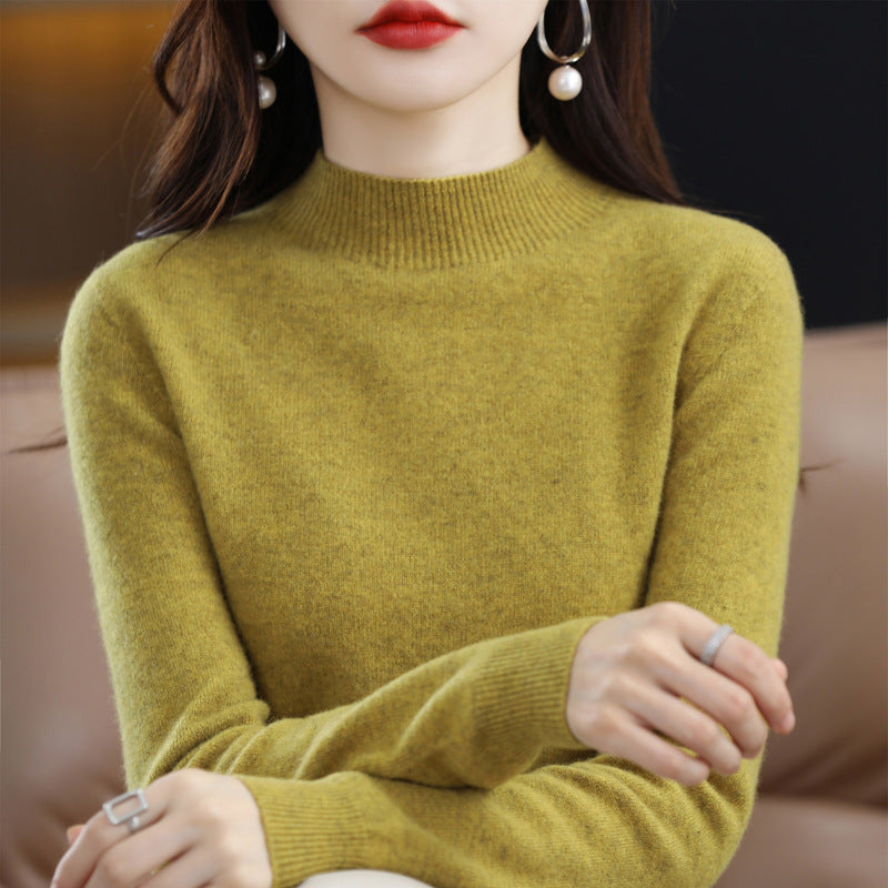 Damen Schlanker Feinstrick-Mockneckpullover mit extrafeinem Flauschfinish und verlängerten Bündchen Echoarchiv