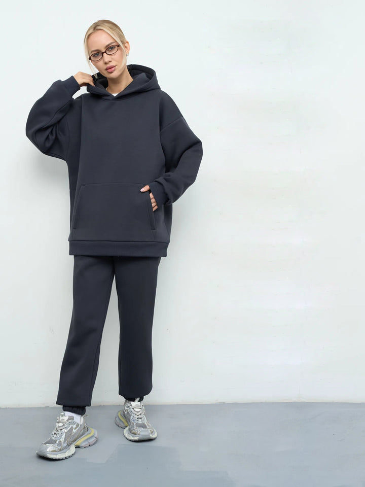 Damen lässiges Kapuzen-Sweatset aus schwerer Baumwollfleece mit Kängurutasche und gerader Jogginghose – Auréline